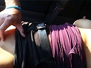 French - She lets herself be fingered in the car by a voyeur